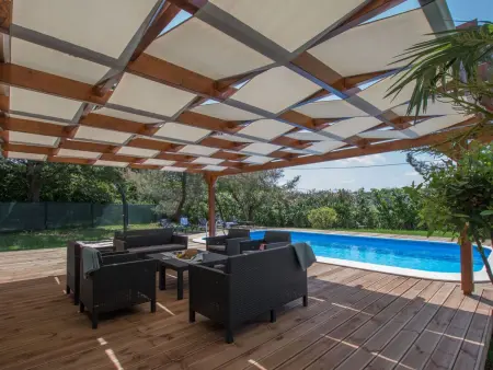 Villa Mira : maison 5 chambres avec piscine privée, Juricani : photo 4