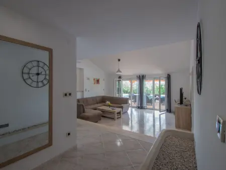 Villa Mira : maison 5 chambres avec piscine privée, Juricani : photo 7