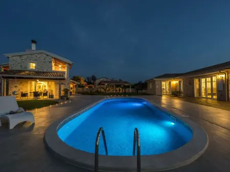 Villa Lemaliante, spa et piscine à 1 km de la mer : photo 3