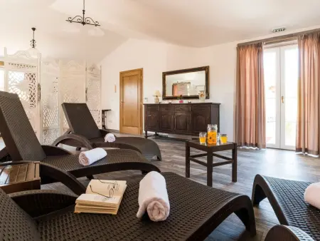 Villa Lemaliante, spa et piscine à 1 km de la mer : photo 9