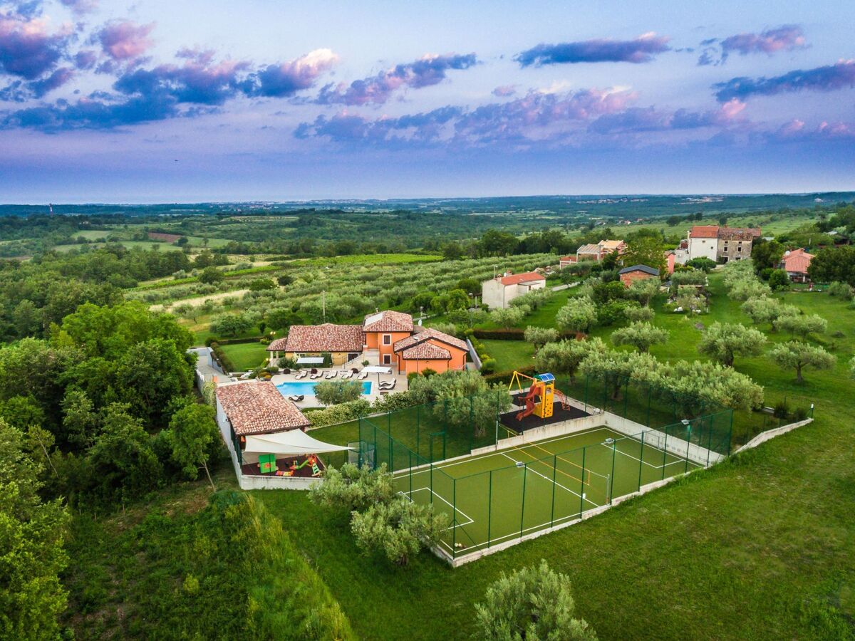 Villa GioAn : maison 16 pers., piscine et terrasse chauffée - Photo 2
