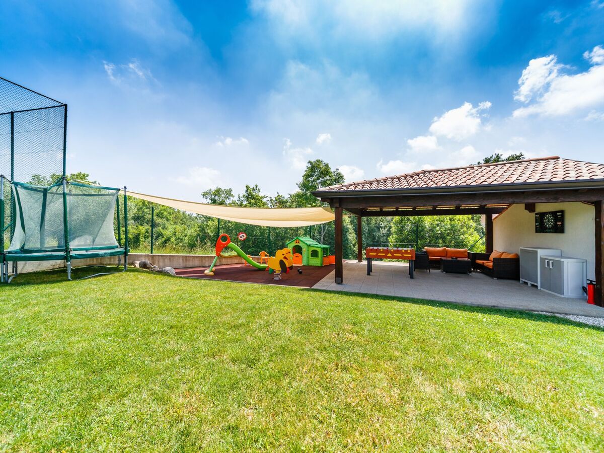 Villa GioAn : maison 16 pers., piscine et terrasse chauffée - Photo 12