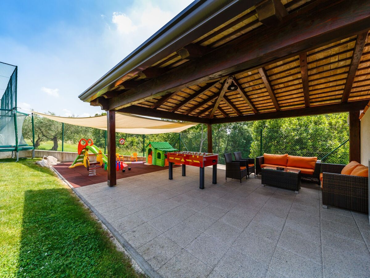 Villa GioAn : maison 16 pers., piscine et terrasse chauffée - Photo 13