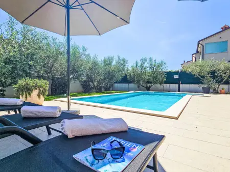 Villa Chiara – Maison 6 pers. avec piscine privée à Buzinija : photo 10