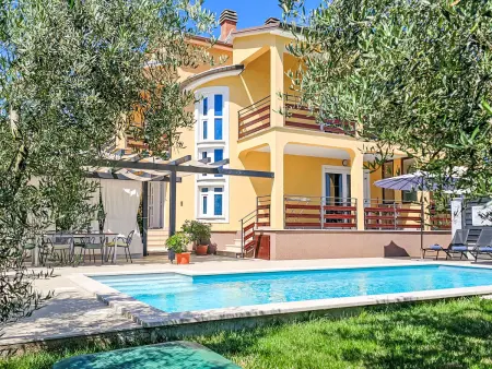 Villa Chiara – Maison 6 pers. avec piscine privée à Buzinija : photo 12