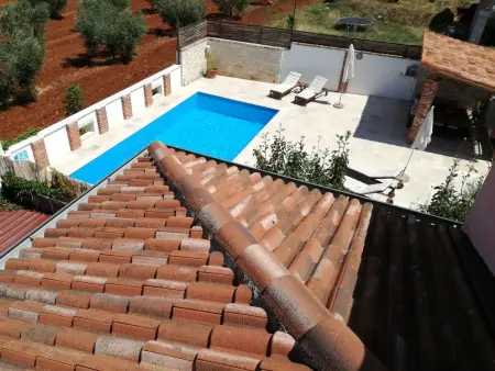 Location maison à Novigrad (Istra), Freistehende Villa mit Garten und privatem Pool