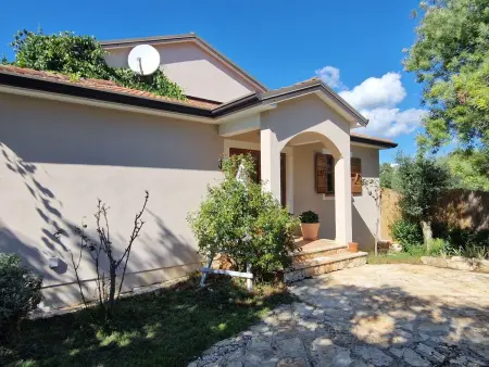 Freistehende Villa mit Garten und privatem Pool, Maison 8 personnes à Novigrad (Istra) - Photo 66