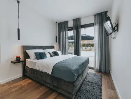 Maison 3 chambres avec piscine privée à Novigrad : photo 14