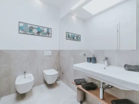 Maison 3 chambres avec piscine privée à Novigrad : photo 25