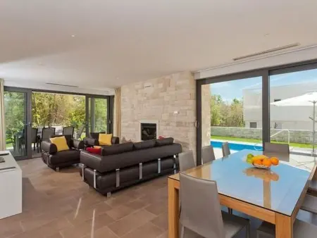 Designvilla mit Dachterrasse und Panoramablick, Maison 8 personnes à Novigrad (Istra) - Photo 1