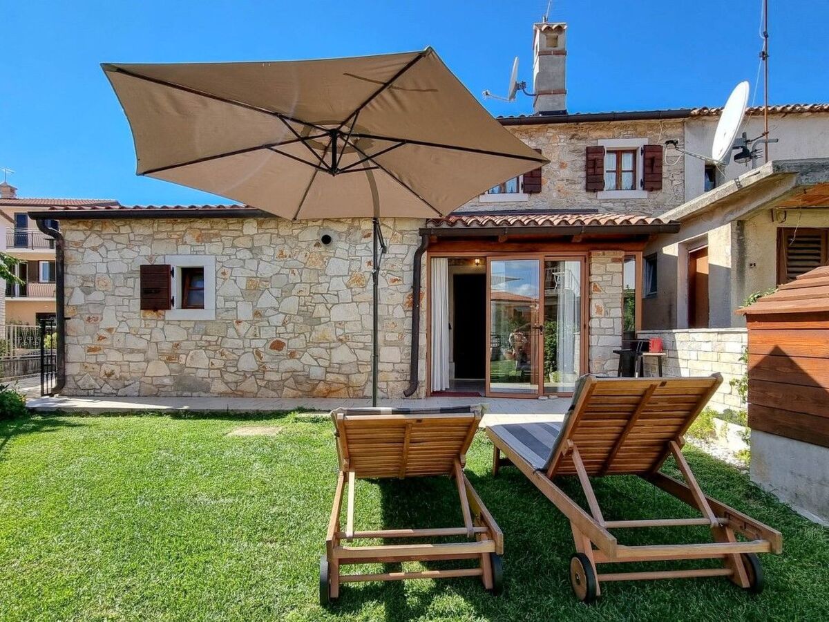 Maison Ariana à 100 m de la plage de Novigrad - Photo 2