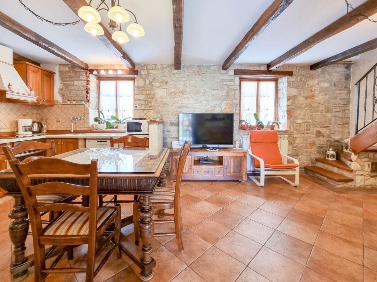 Maison Ariana à 100 m de la plage de Novigrad - Photo 9