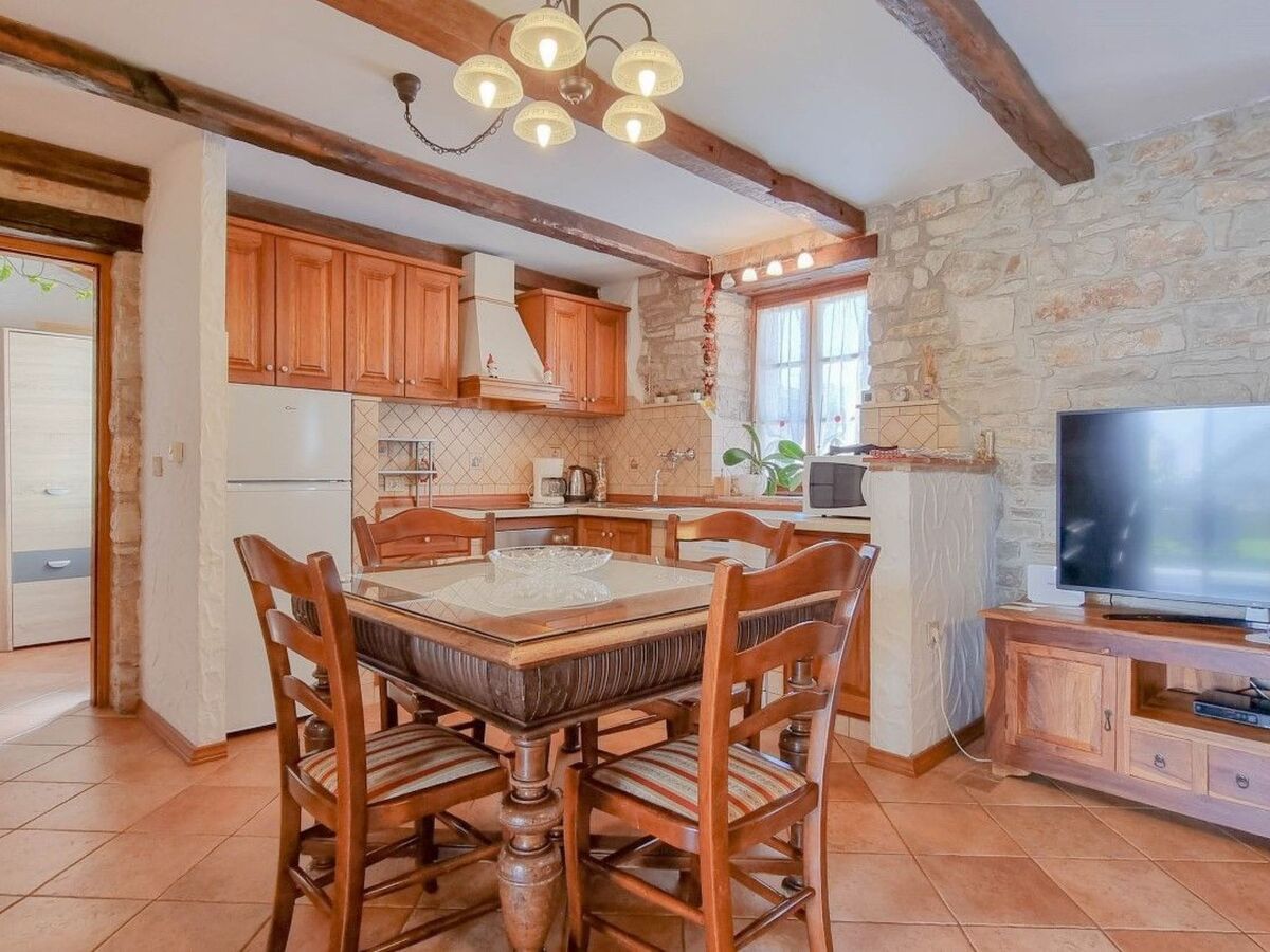 Maison Ariana à 100 m de la plage de Novigrad - Photo 10