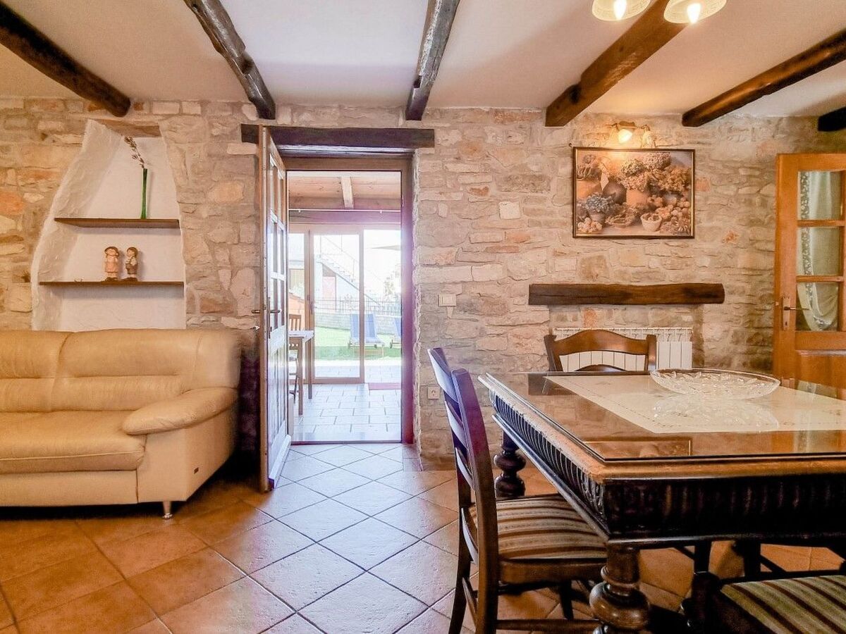 Maison Ariana à 100 m de la plage de Novigrad - Photo 13