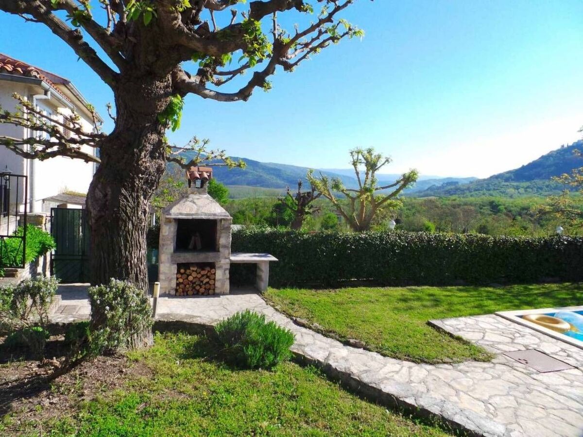 Maison Valentino avec piscine et vue sur Motovun - Photo 40