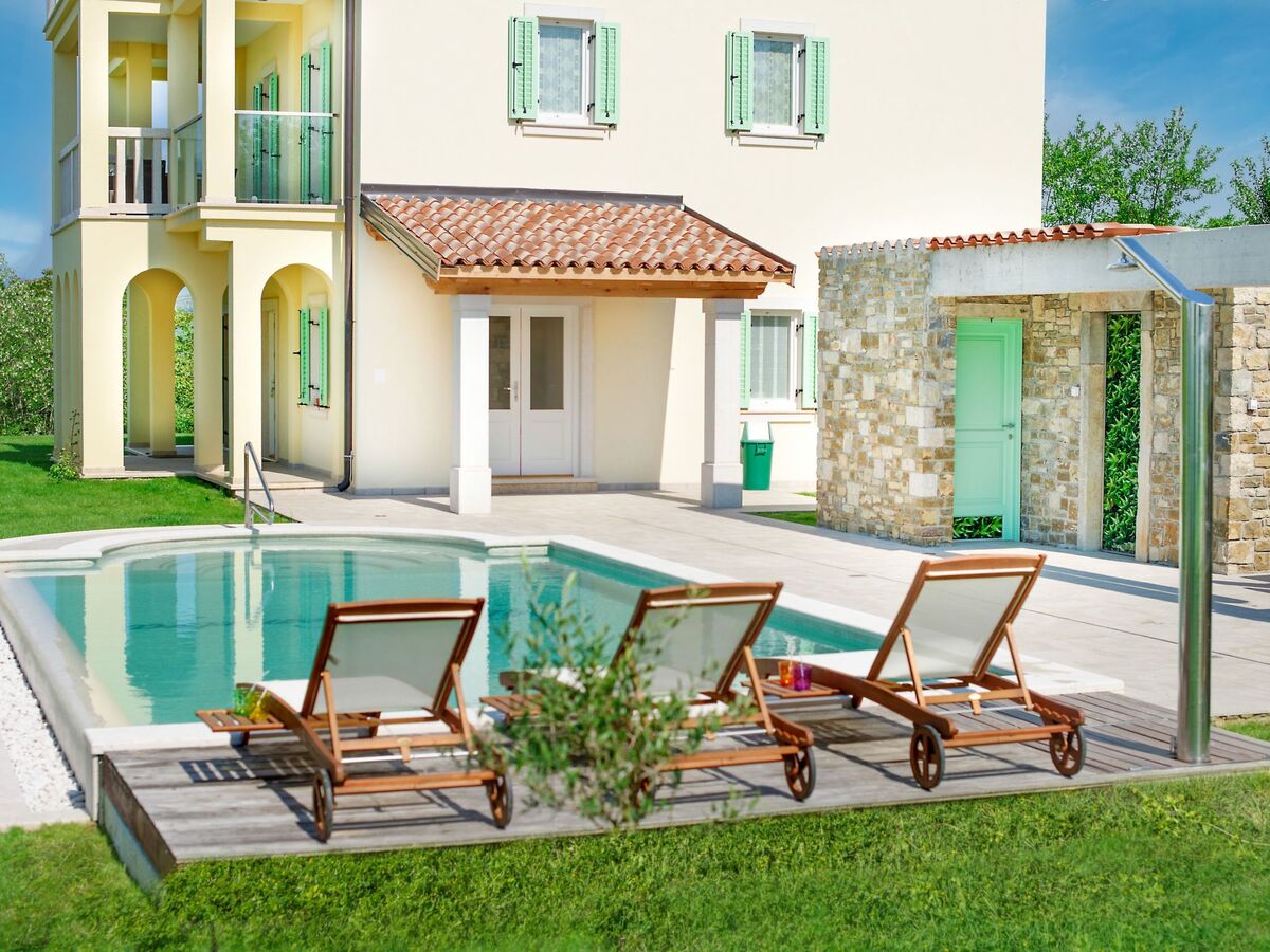 Villa Demetra à Motovun, maison 8 personnes piscine infinie - Photo 3