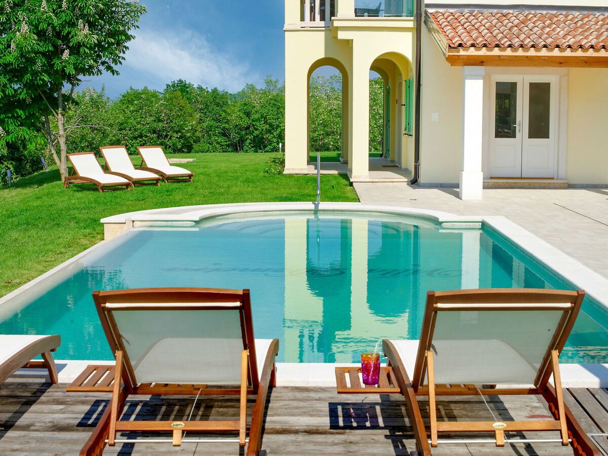 Villa Demetra à Motovun, maison 8 personnes piscine infinie - Photo 7