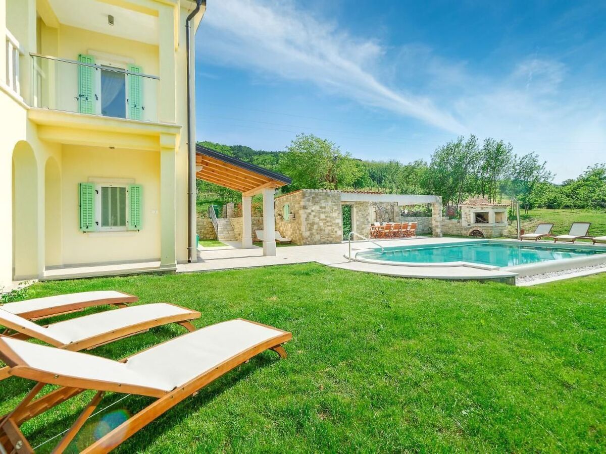 Villa Demetra à Motovun, maison 8 personnes piscine infinie - Photo 11