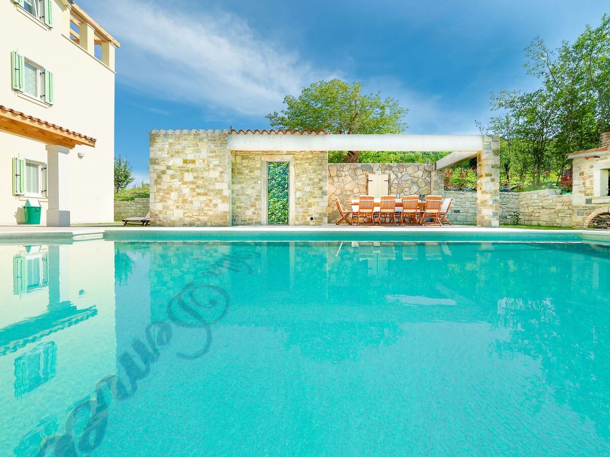 Villa Demetra à Motovun, maison 8 personnes piscine infinie - Photo 24
