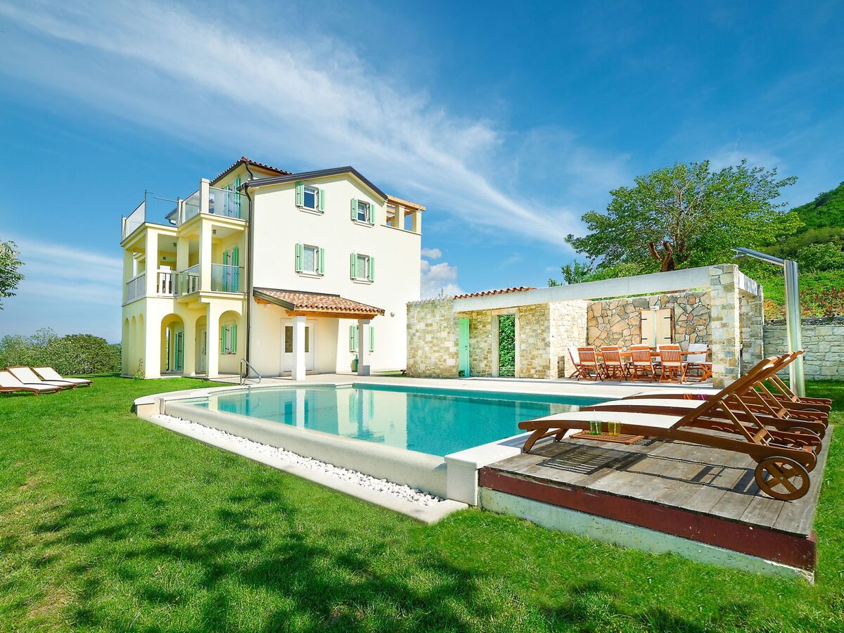 Villa Demetra à Motovun, maison 8 personnes piscine infinie - Photo 25