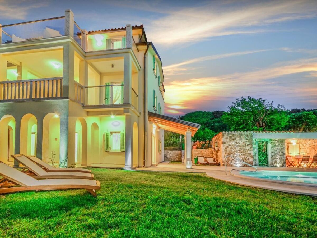 Villa Demetra à Motovun, maison 8 personnes piscine infinie - Photo 32