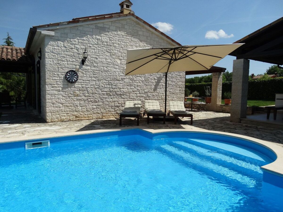 Villa Sujevic, piscine intérieure à Motovun - Photo 10