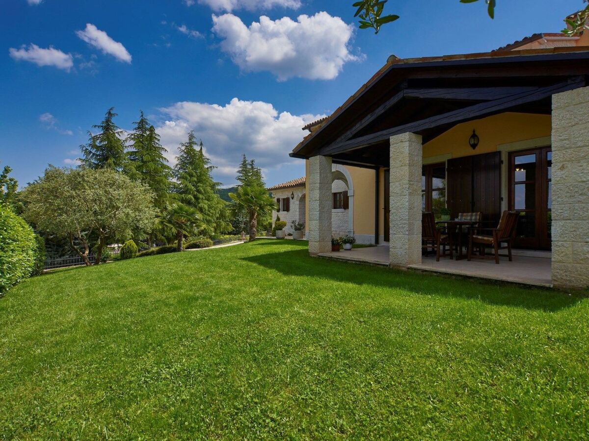 Villa Sujevic, piscine intérieure à Motovun - Photo 13