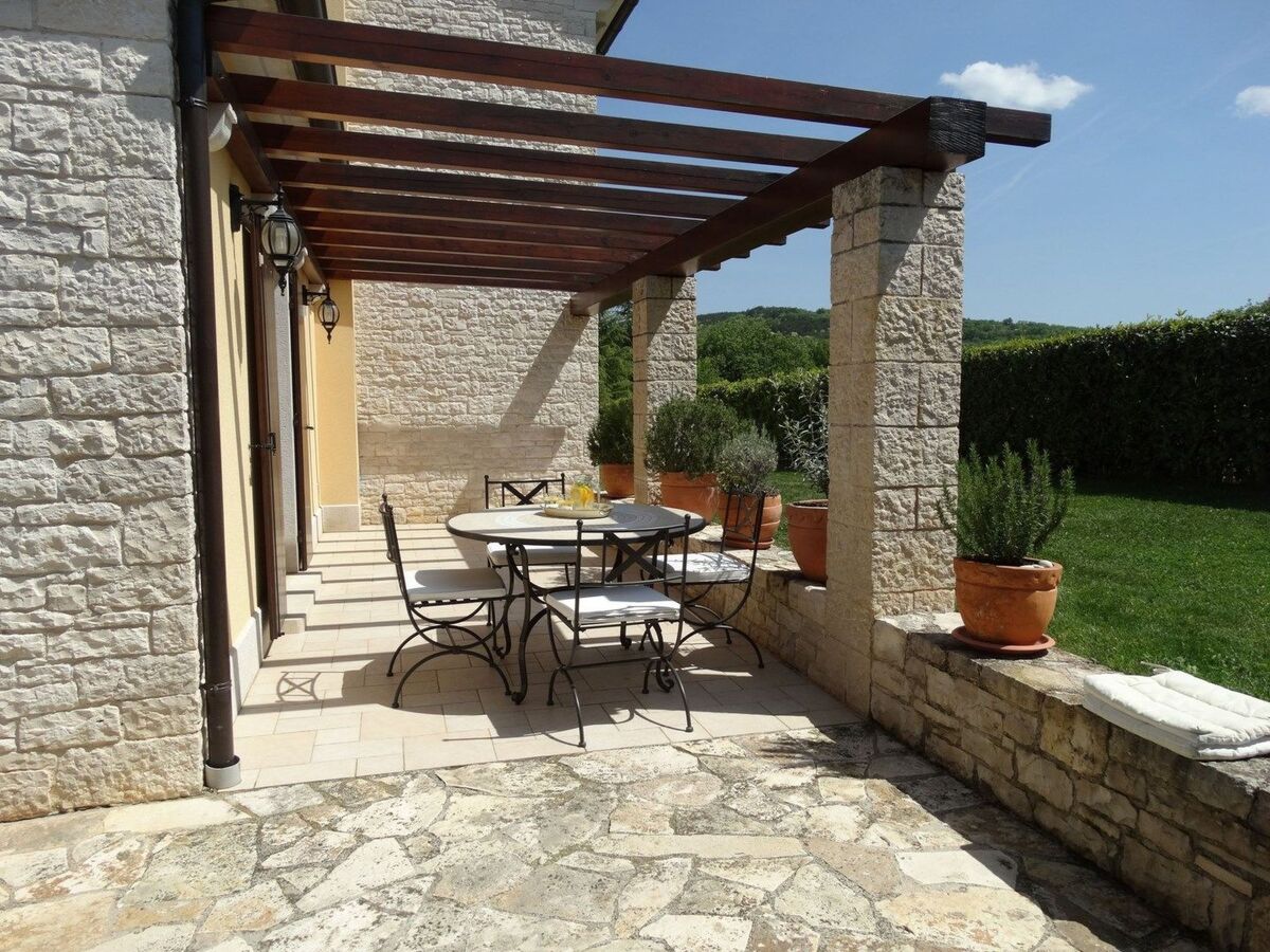Villa Sujevic, piscine intérieure à Motovun - Photo 17