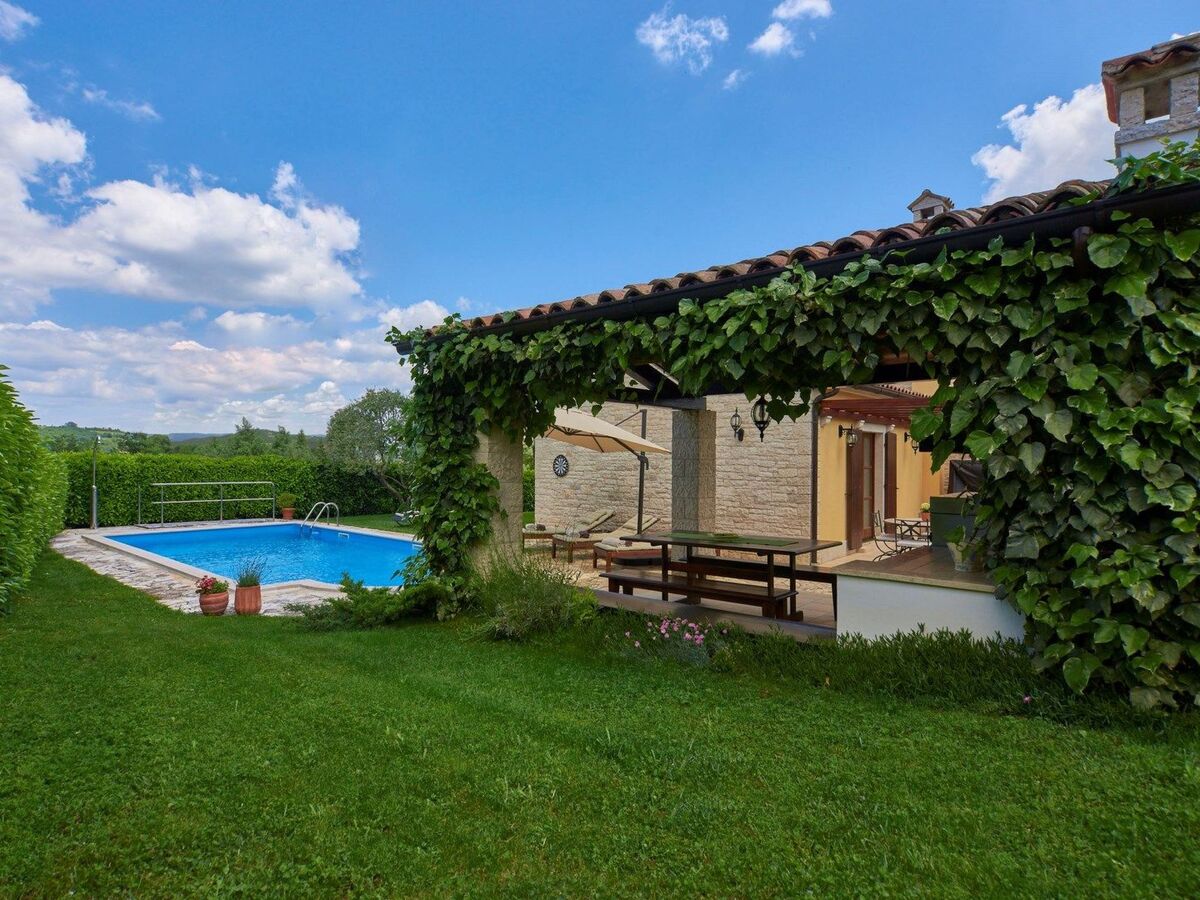 Villa Sujevic, piscine intérieure à Motovun - Photo 19