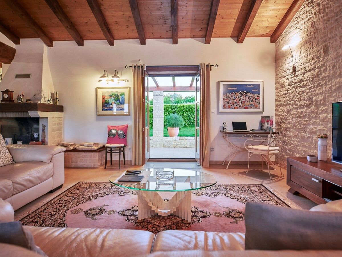 Villa Sujevic, piscine intérieure à Motovun - Photo 32