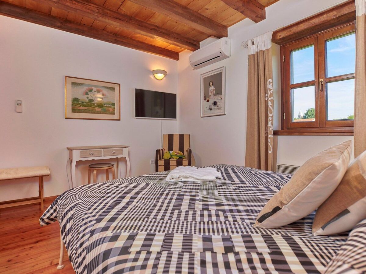 Villa Sujevic, piscine intérieure à Motovun - Photo 41