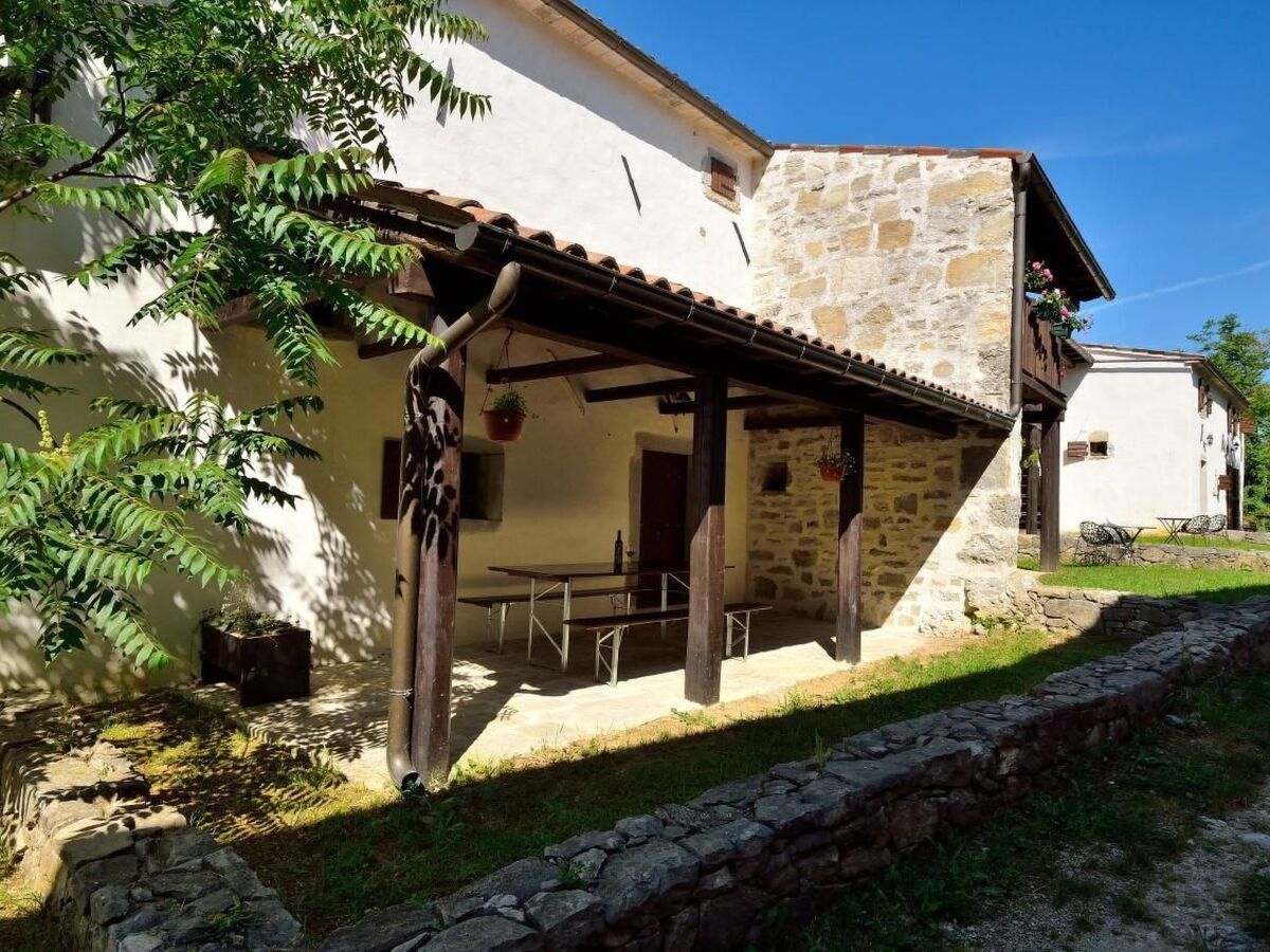 Maison Steinhaus Kotli à Buzet, près du Mirna - Photo 17