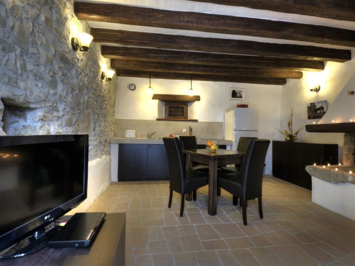 Maison en pierre d'Istrie traditionnelle à Kotli - Photo 3