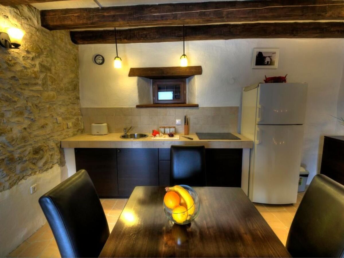 Maison en pierre d'Istrie traditionnelle à Kotli - Photo 4