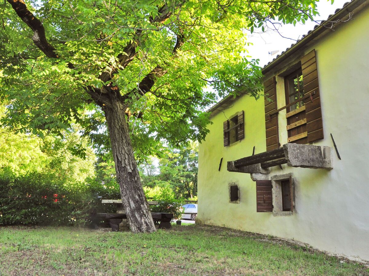 Maison en pierre d'Istrie à Kotli, piscine partagée - Photo 1