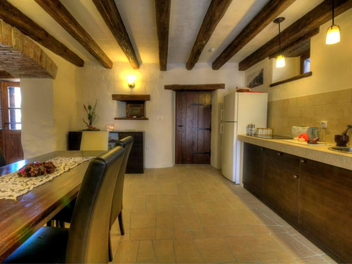 Maison istrienne traditionnelle à Kotli, piscine partagée - Photo 8