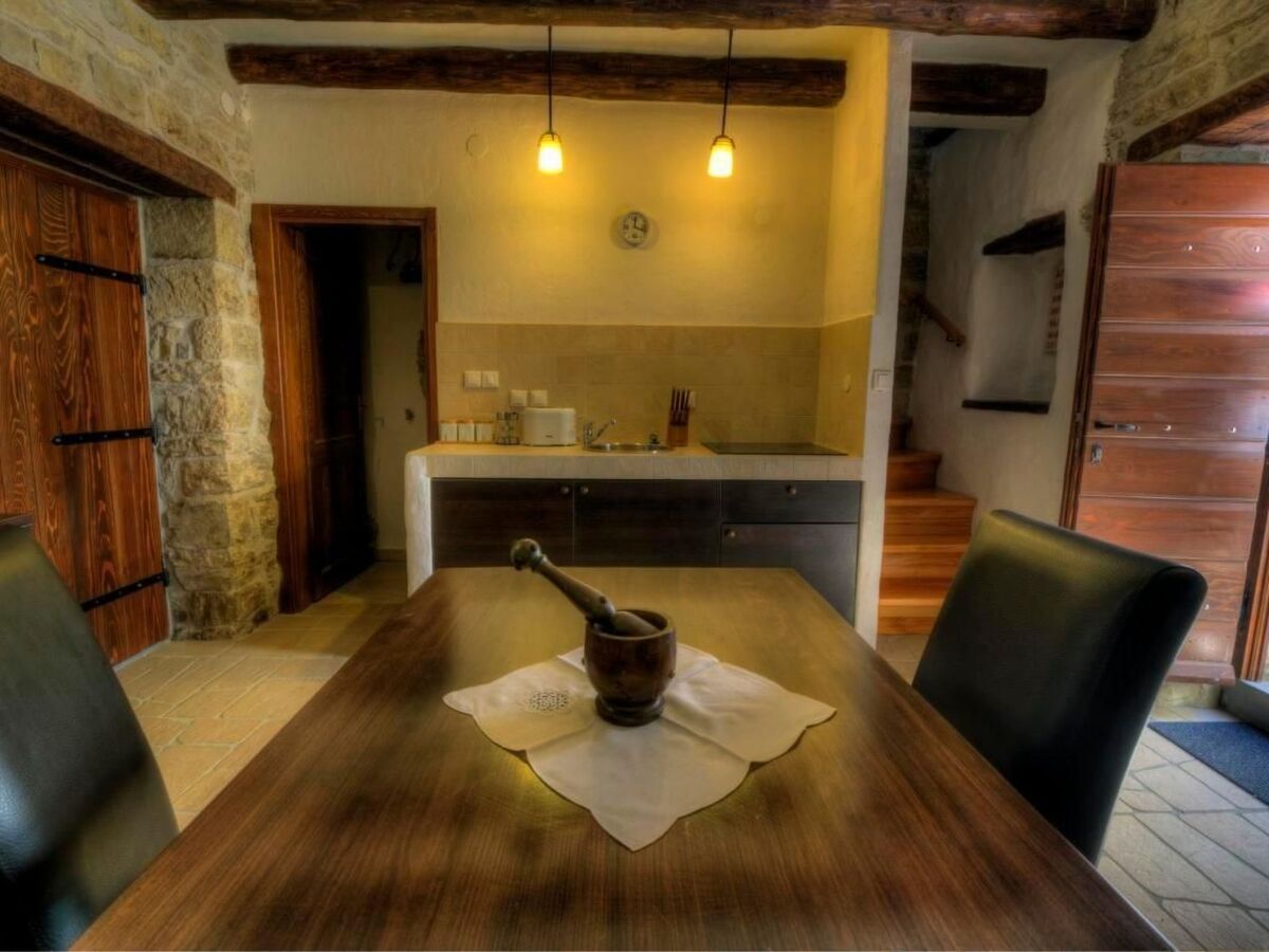 Maison en pierre traditionnelle à Kotli, Buzet - Photo 3