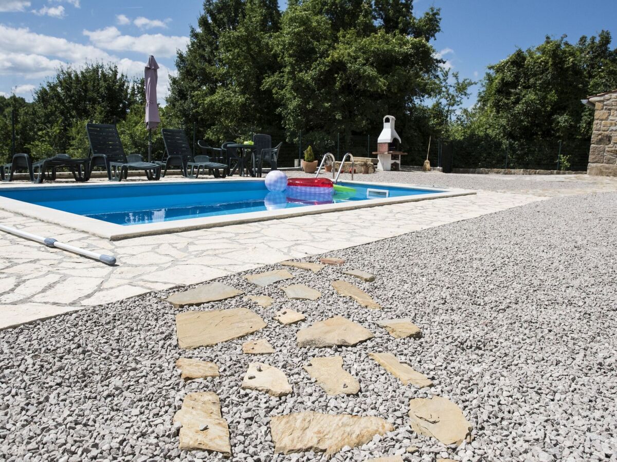 Maison en pierre avec piscine privée à Buzet - Photo 11