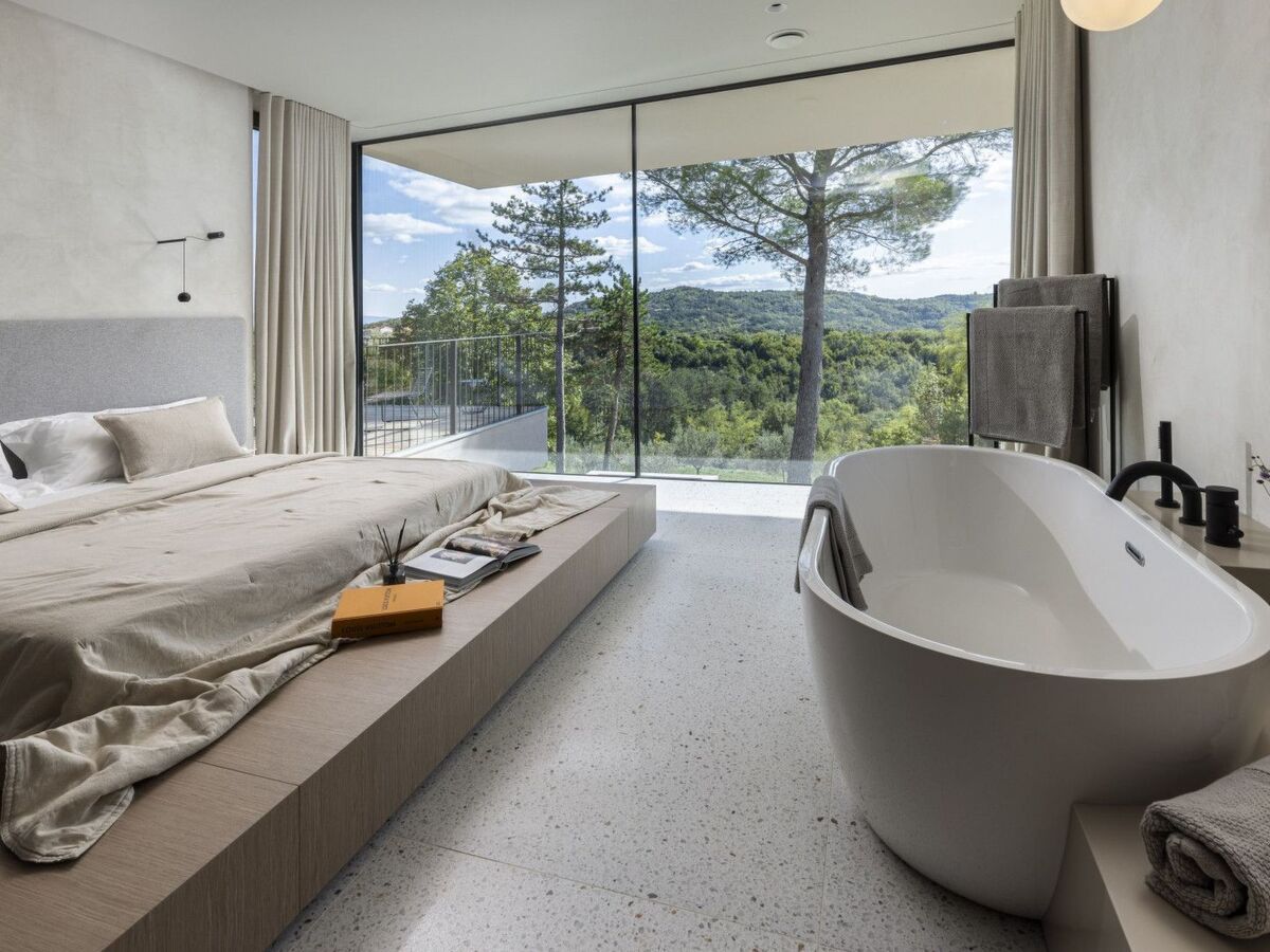 Villa L Istra : maison 4 chambres avec piscine chauffée - Photo 11