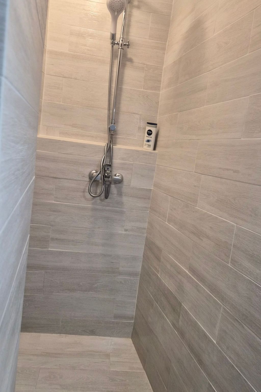 Maison avec cheminée à Roč, 4 chambres, 10 personnes - Photo 27