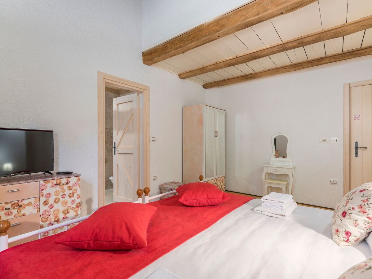 Villa Lipica – Maison 6 chambres, piscine et jacuzzi - Photo 34