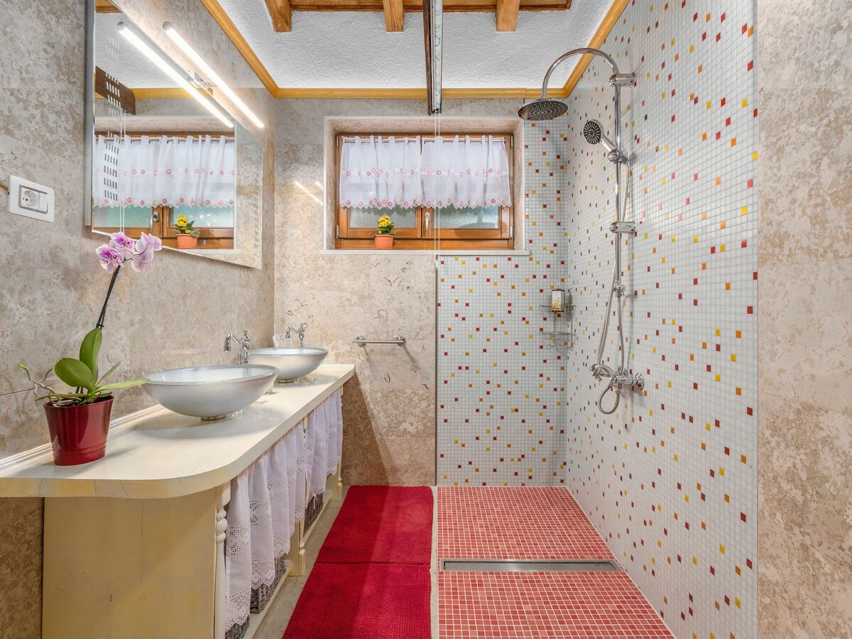 Villa Lipica – Maison 6 chambres, piscine et jacuzzi - Photo 35