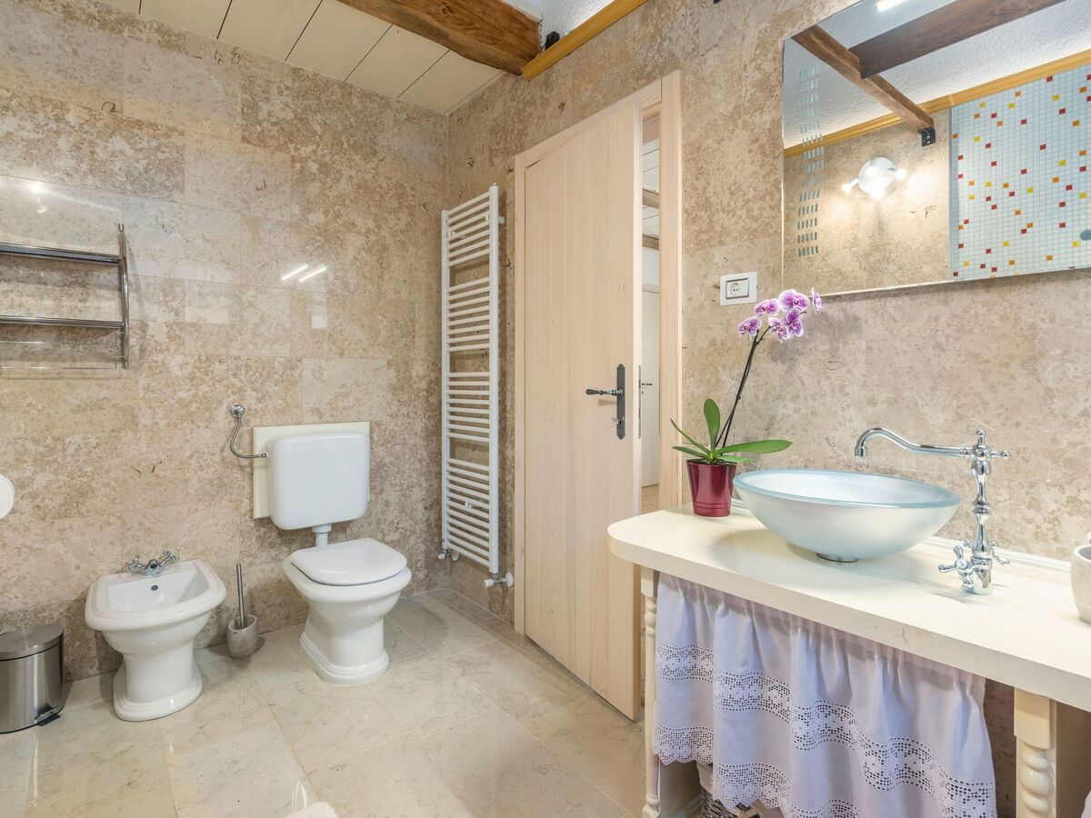 Villa Lipica – Maison 6 chambres, piscine et jacuzzi - Photo 36