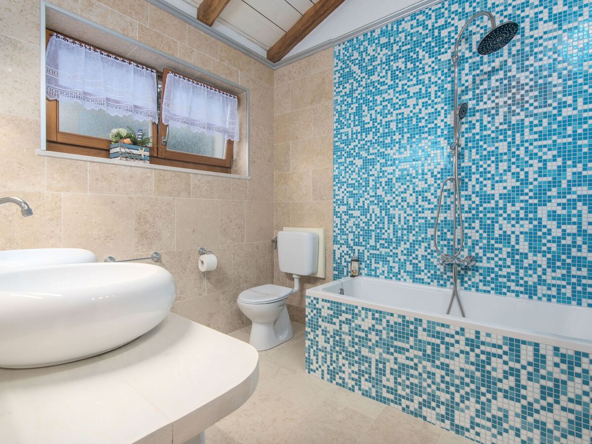 Villa Lipica – Maison 6 chambres, piscine et jacuzzi - Photo 46