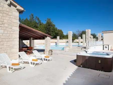Villa en pierre avec piscine chauffée près de Pazin, Istrie : photo 28