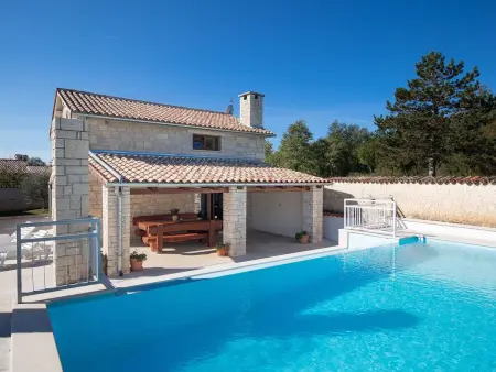Villa en pierre avec piscine chauffée près de Pazin, Istrie : photo 35