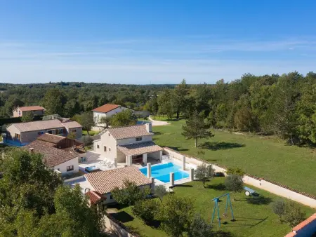 Villa en pierre avec piscine chauffée près de Pazin, Istrie : photo 37