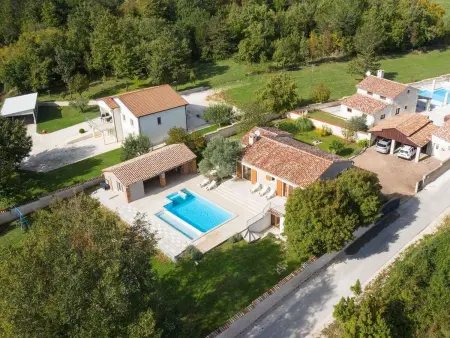 Maison avec piscine privée chauffée près de Pazin, Istrie : photo 37