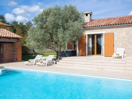 Maison avec piscine privée chauffée près de Pazin, Istrie : photo 43