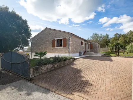 Maison avec piscine privée chauffée près de Pazin, Istrie : photo 47